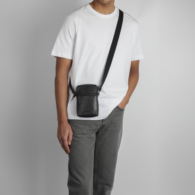 Tyler & Co Crossbody Kent Mobile Phone Ba Svart 2