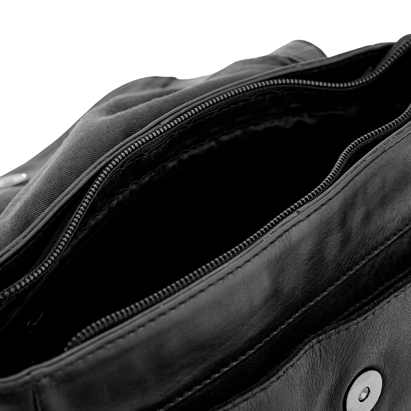 Pia Ries Crossbody Mare  Svart 7