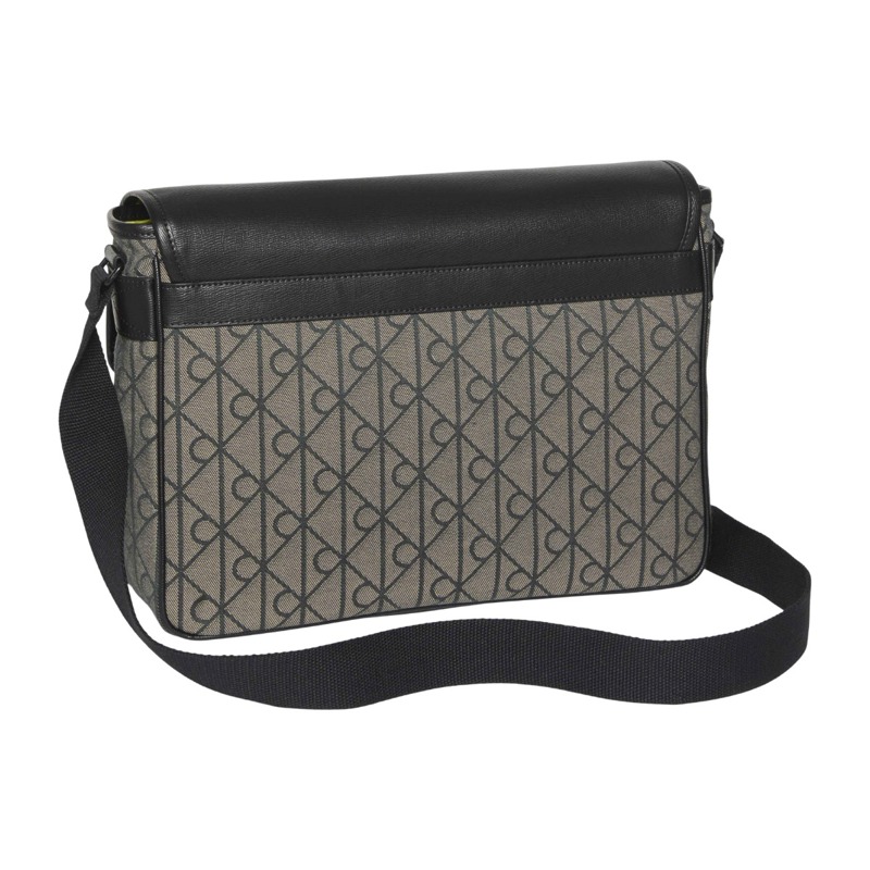 Calvin Klein Crossover Flap Laptop Svart/Beige 13" 3