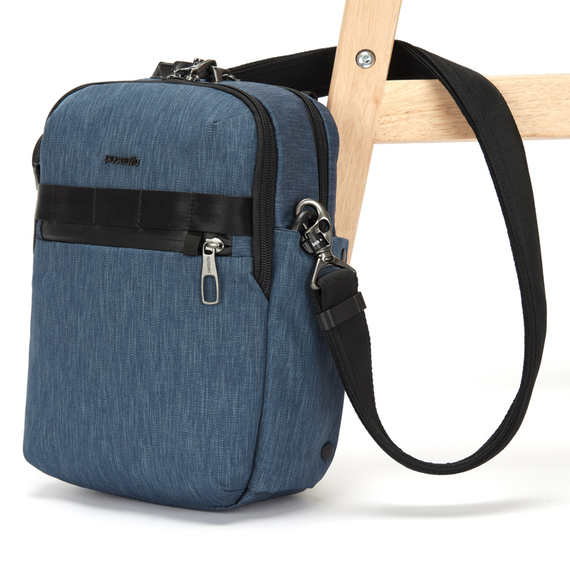 Pacsafe Crossbody Denim 1