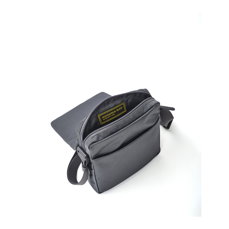 Mandarina Duck Crossbody Zephyr M. Grå 4