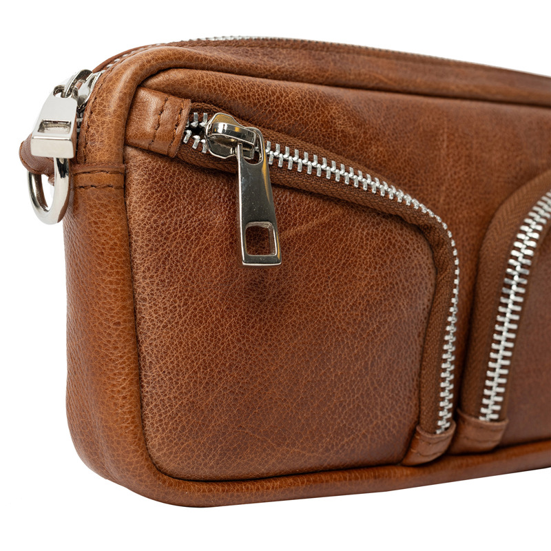 RE:DESIGNED Crossbody Geneva Small Brun 4