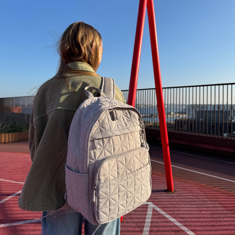 Grow Ryggsäck Quilt Grå 2