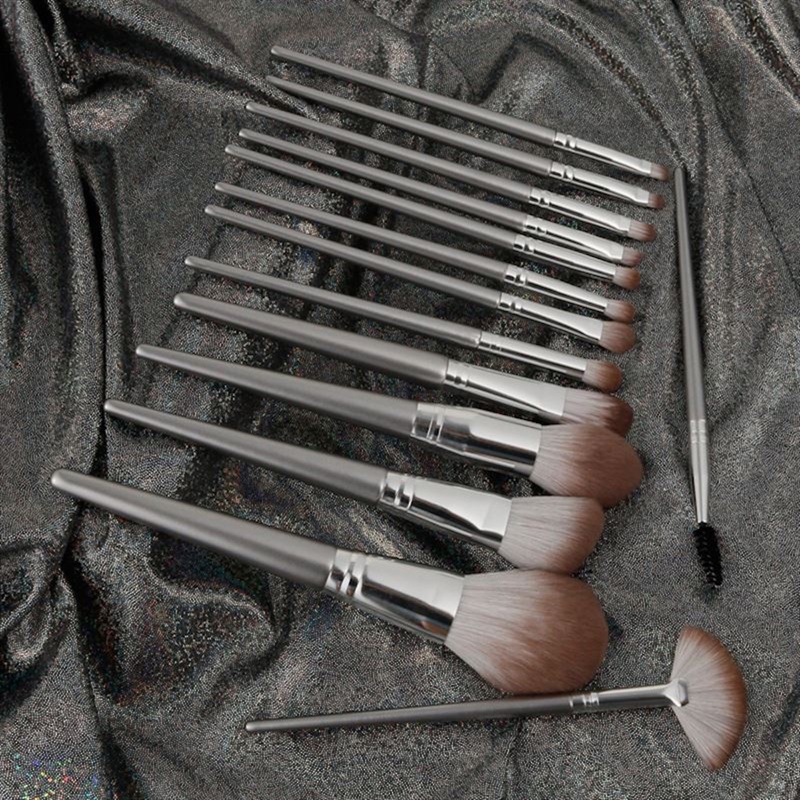 Technique Pro Makeupbørste Sæt Complete Grå/sølv 3