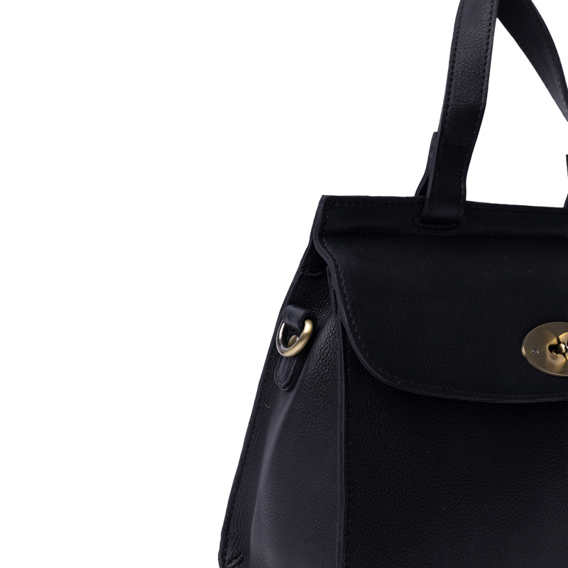 RE:DESIGNED Crossbody Saya Medium Sort 4