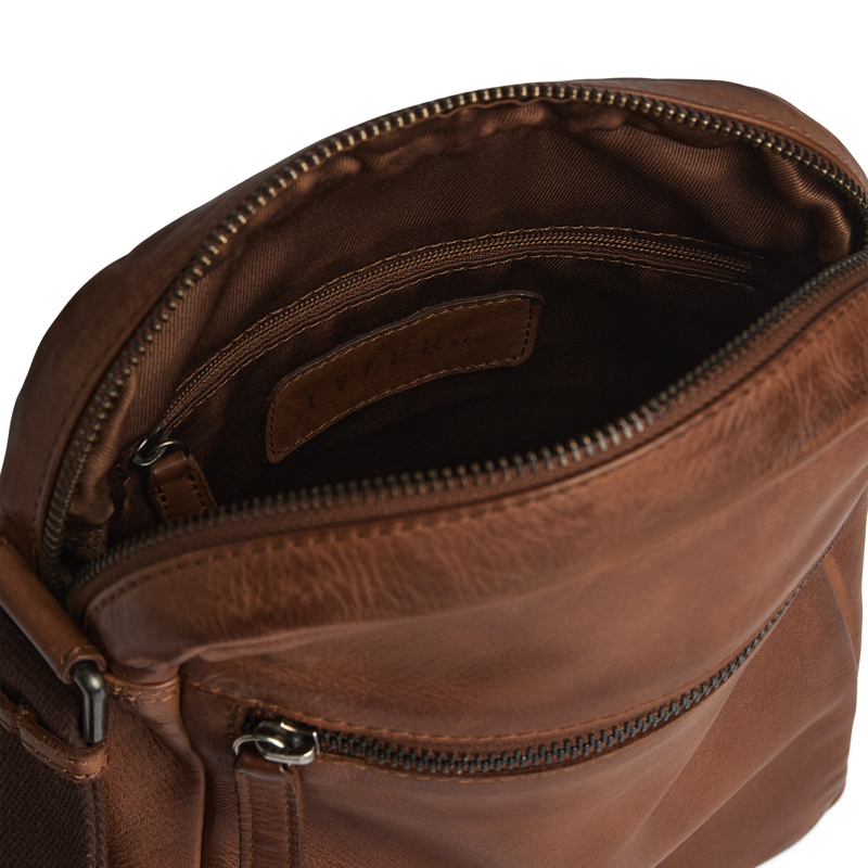 Tyler & Co Crossbody Vex Cognac 2