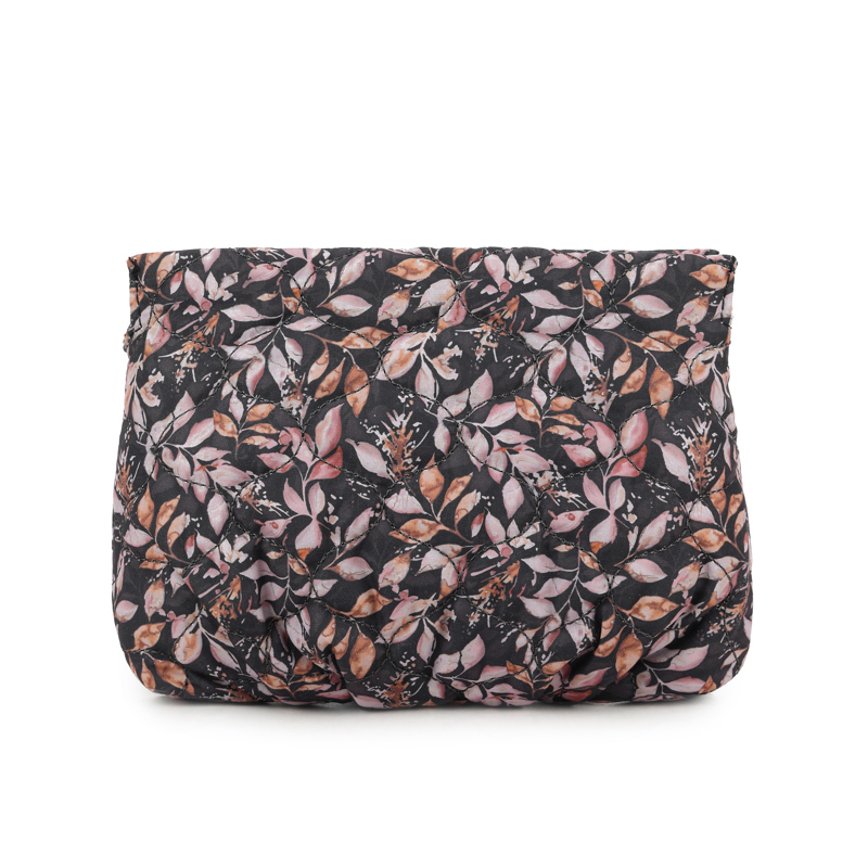 Conmé Kosmetikpung quilt Emma Blå Blomst 3