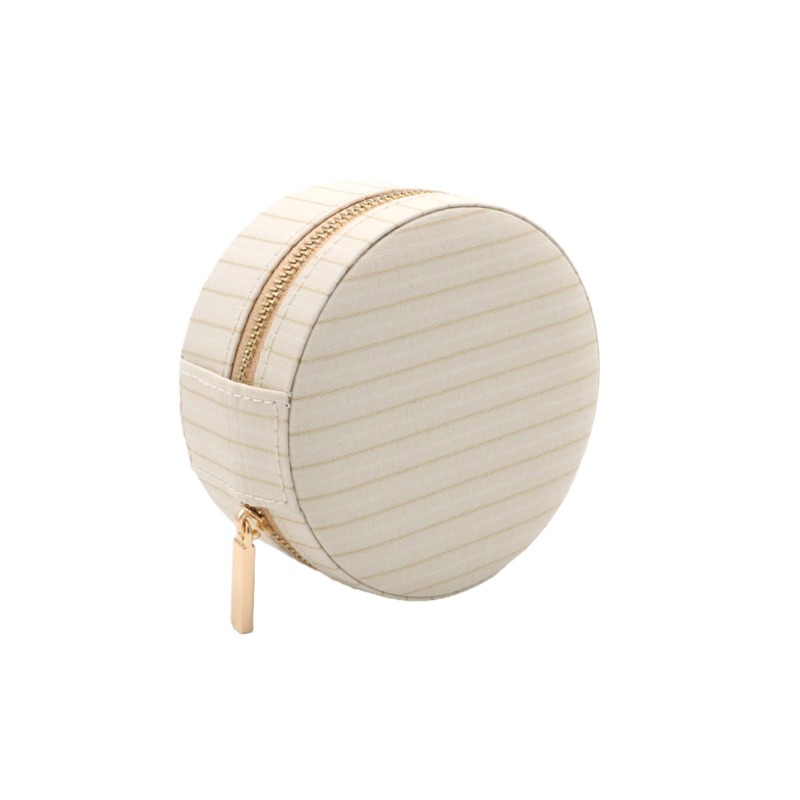 Conmé Smykkeskrin Olivia rundt Creme 1