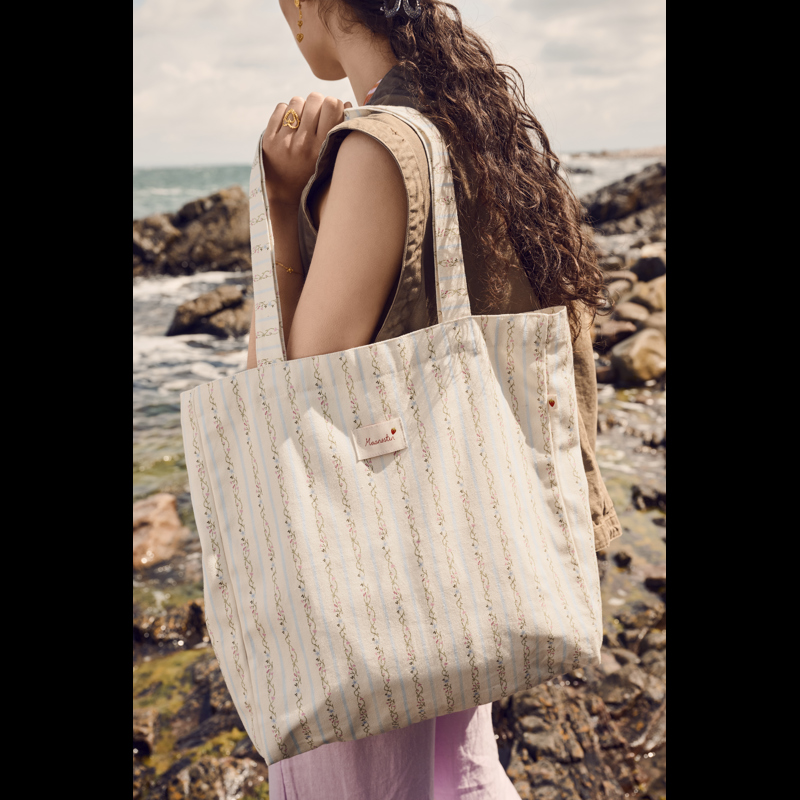 Maanesten Tygväska Canvas Summer Stripes Blå 3
