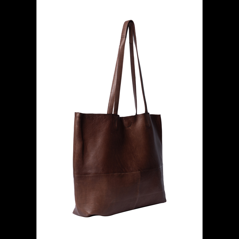 RE:DESIGNED Shopper Marlo Urban M. Brun 2