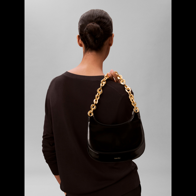 Calvin Klein Skuldertaske Engraved Linked Sort 2