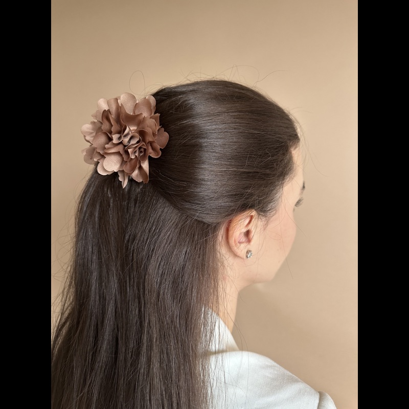 Conmé Hårklemme Mia Small Flower Brun 2