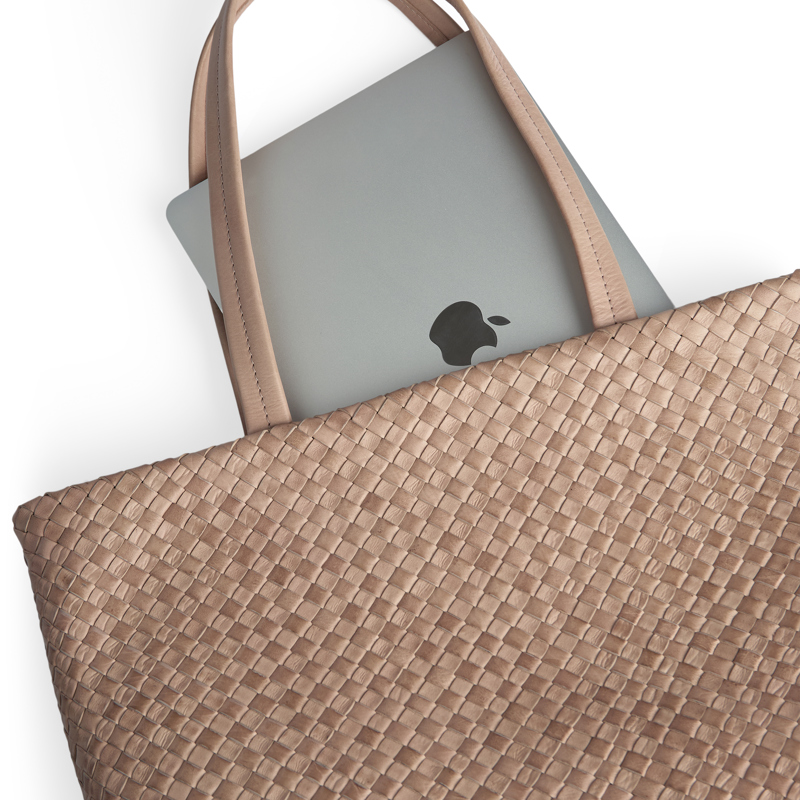 MARKBERG Shopper Sayambg Weave Mocca Brun 15" 6