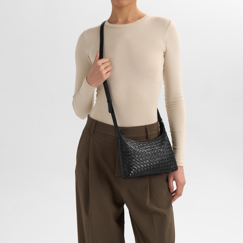 MARKBERG Crossbody AvenyaMBG Weave Svart 2