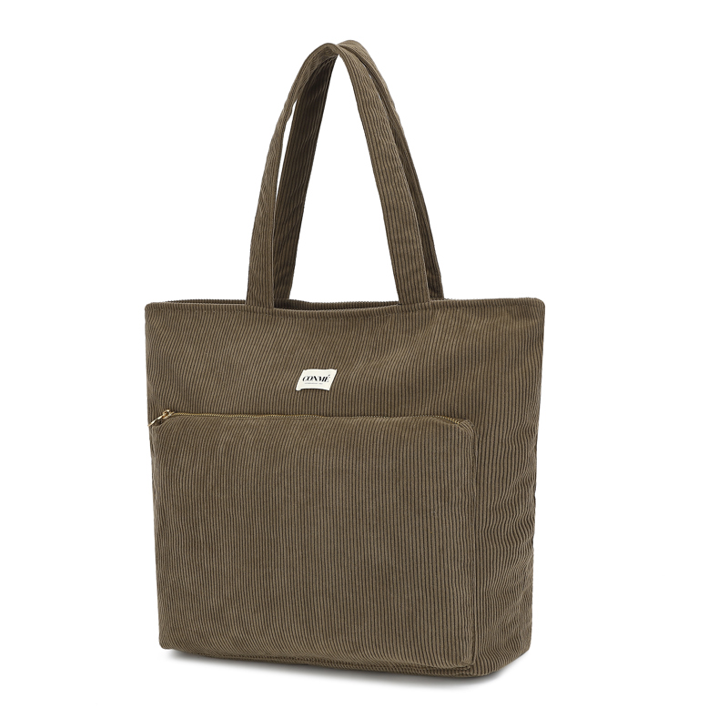 Conmé Shopper Andrea Oliven 2