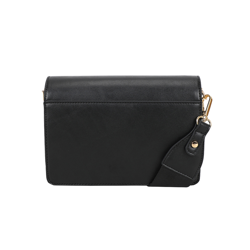 Ulrika Crossbody Bucket Ulrika Svart 3