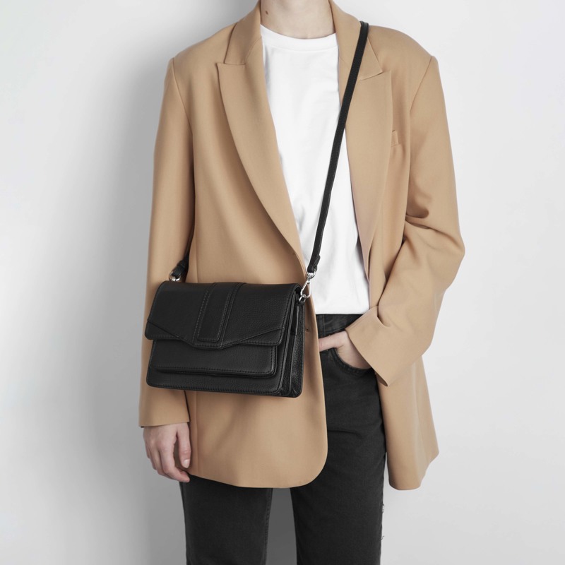 MARKBERG Crossbody Jane Grain Sort 2