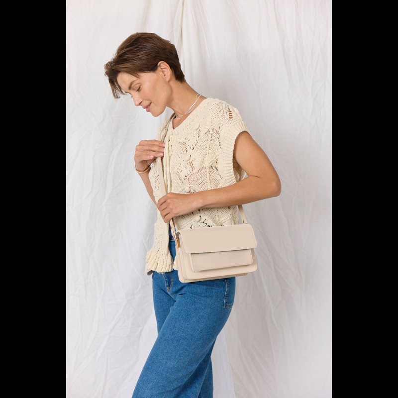 Bella Ballou Crossbody Trio Sand 2