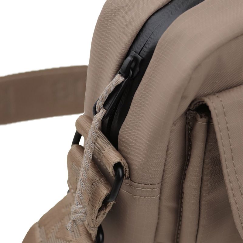 Kintobe Crossbody Miles Taupe 6