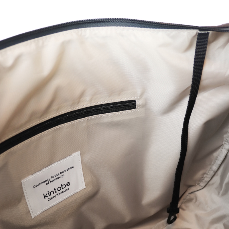 Kintobe Axelväska Juno Svart 16" 7