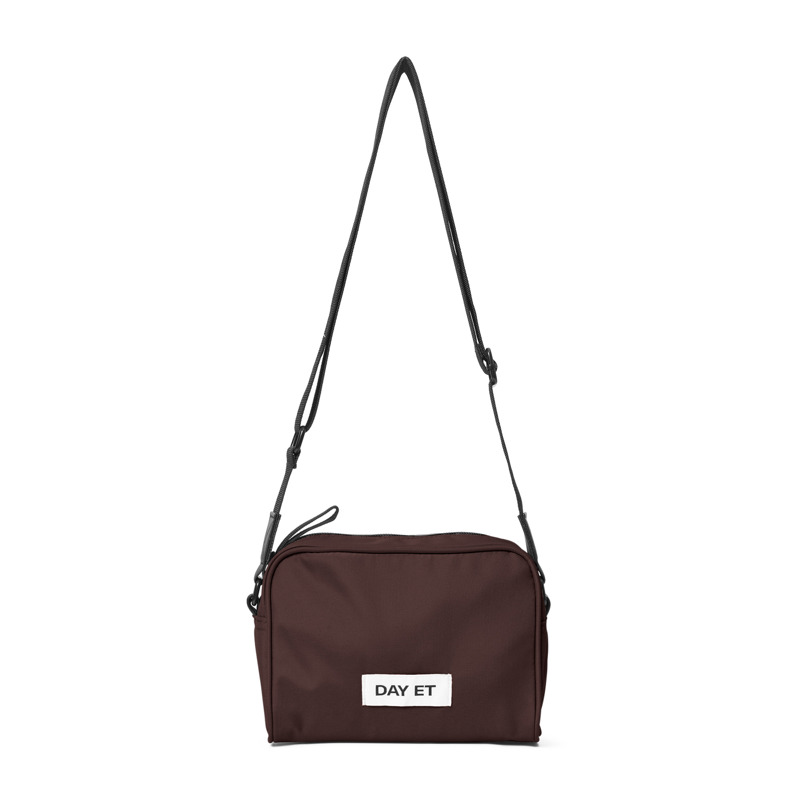 DAY ET Crossbody Day G RE-S CB Boxy Mörk Bordeaux 1