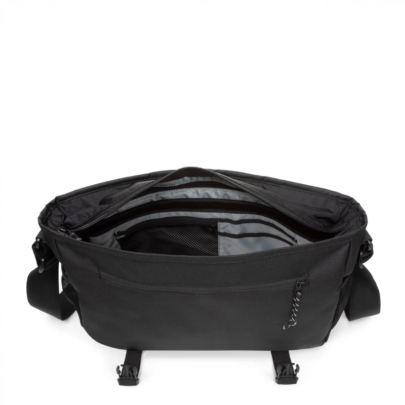 Eastpak  Axelväskor Courier Pro Svart 16" 2