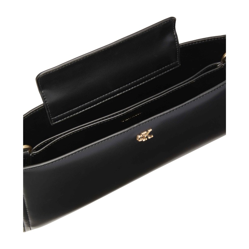 Calvin Klein Skuldertaske Hardware Monogram Sort 2