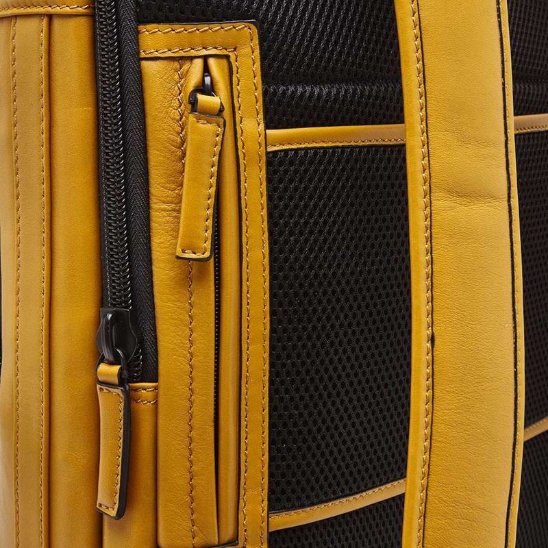 Castelijn & Beerens Rygsæk Victor RFID Gul 15" 4