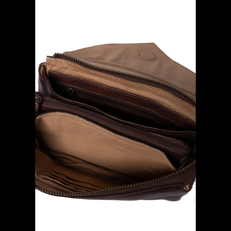 RE:DESIGNED Clutch Claire Urban M. Brun 4