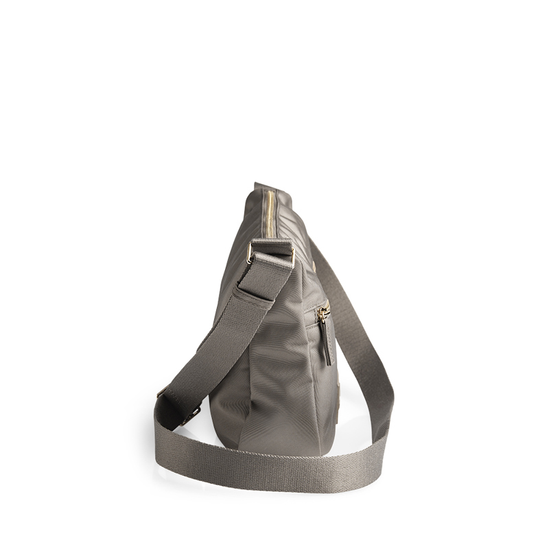 MARKBERG Crossbody Monombg Gråbrun 3