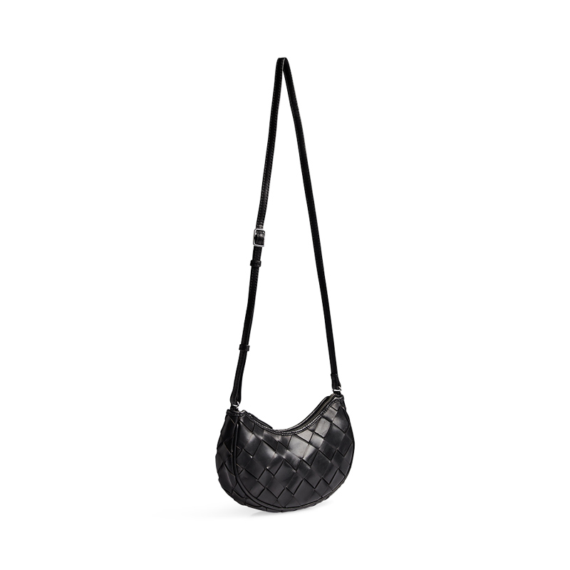 MARKBERG Crossbody Denelambg Woven Svart 3