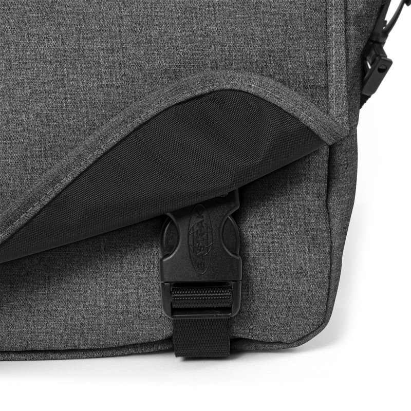 Eastpak Axelväska JR Svart denim 3
