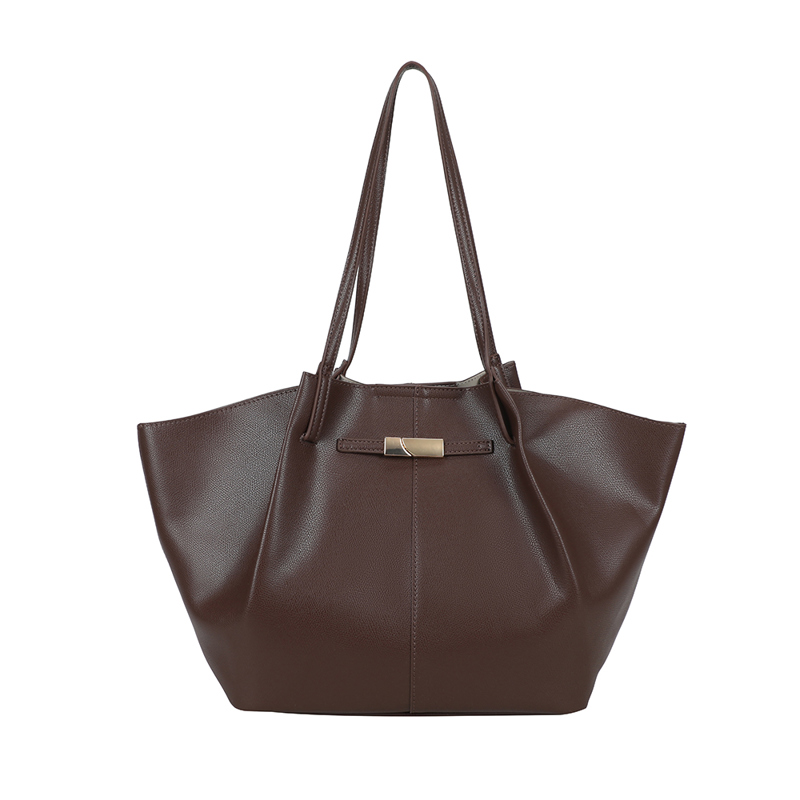 Conmé Shopper Lulu M. Brun 1
