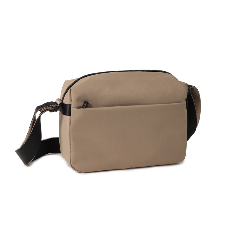 Hedgren Crossbody Neutron Medium Beige 2