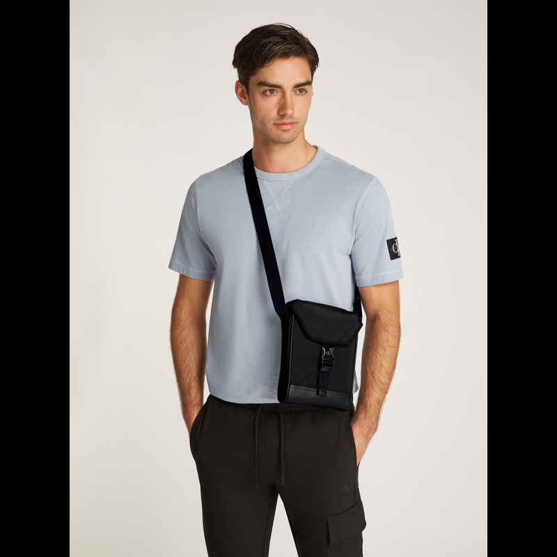 Calvin Klein Crossbody Reporter Sort 2