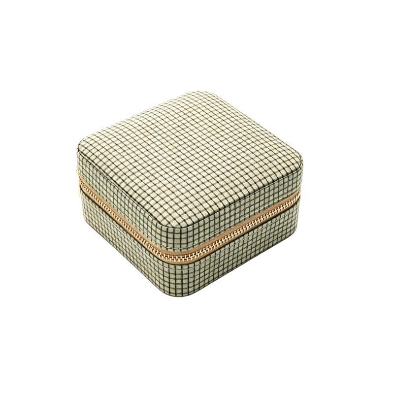 Conmé Smyckeskrin Olivia fyrkantig Beige rutig 5