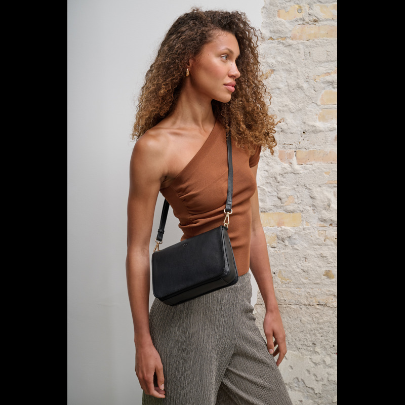 Aura Crossbody Toscana Svart/Guld 8