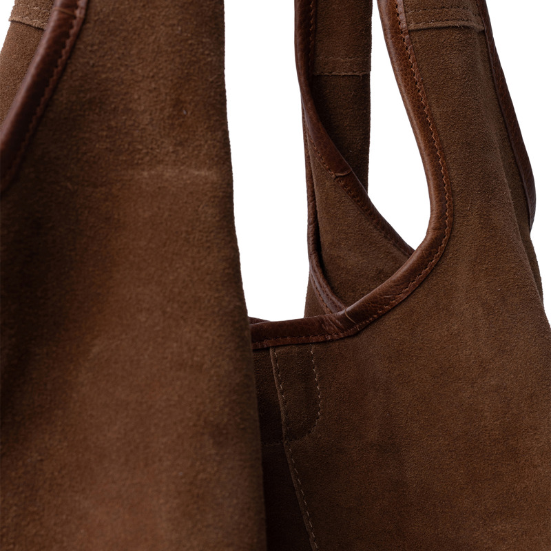 RE:DESIGNED Shopper Lyra Suede Brun 4