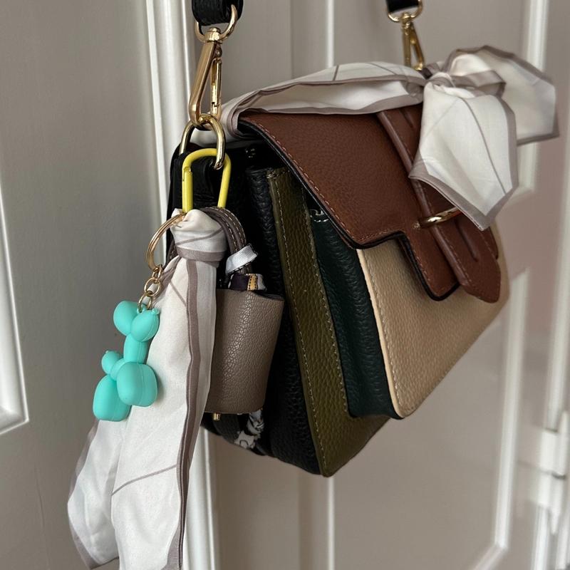 Conmé Bag charm taske ballondyr  Blå/Taupe 2