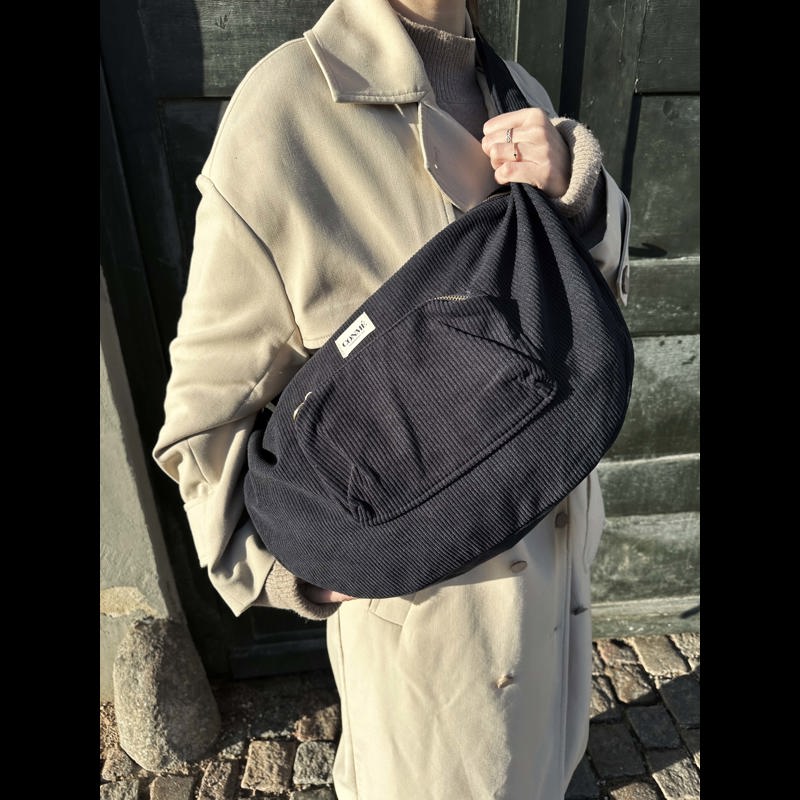 Conmé Bæltetaske Ella XL Sort 3