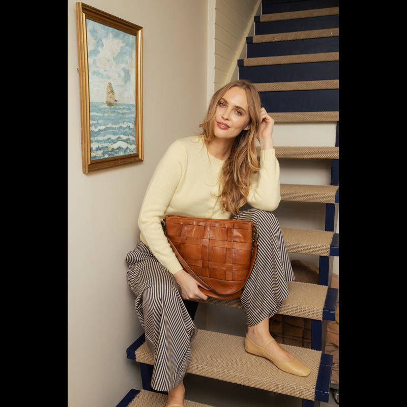 RE:DESIGNED Skuldertaske Noor Big Brun 3