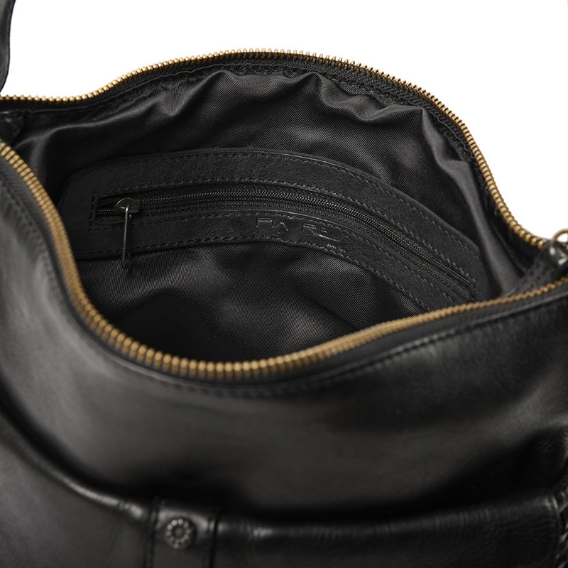 Pia Ries Crossbody Sort 5