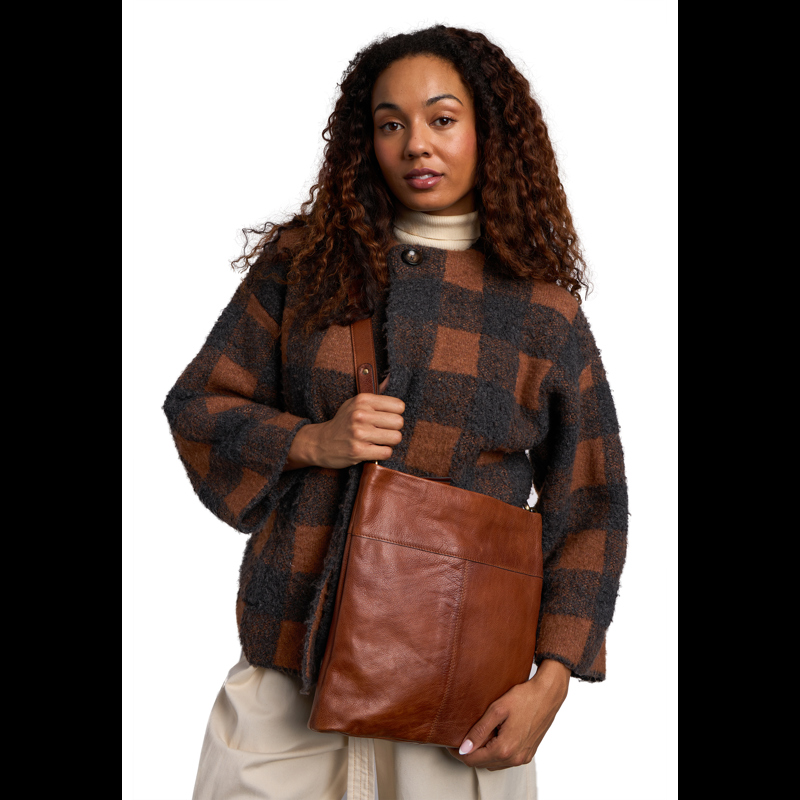 RE:DESIGNED Crossbody Olea Big Brun 2