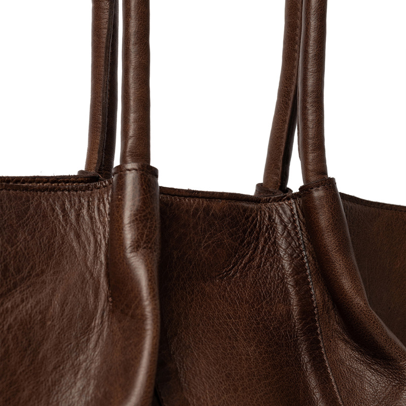 RE:DESIGNED Axelväska Mane Small Brun/brun 4