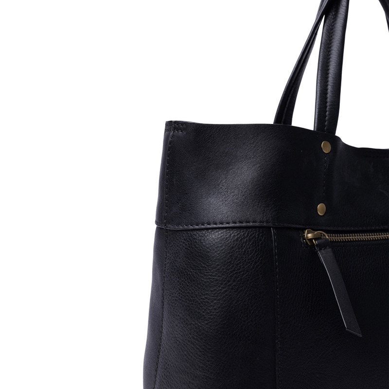 RE:DESIGNED Skuldertaske Sofie Small Sort 4