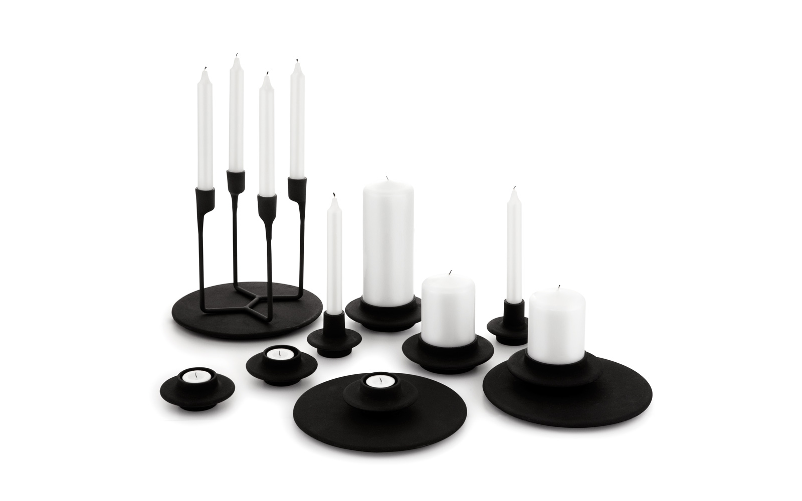 Heima Block Candle Holder | Minimalistic candle holder of cast iron
