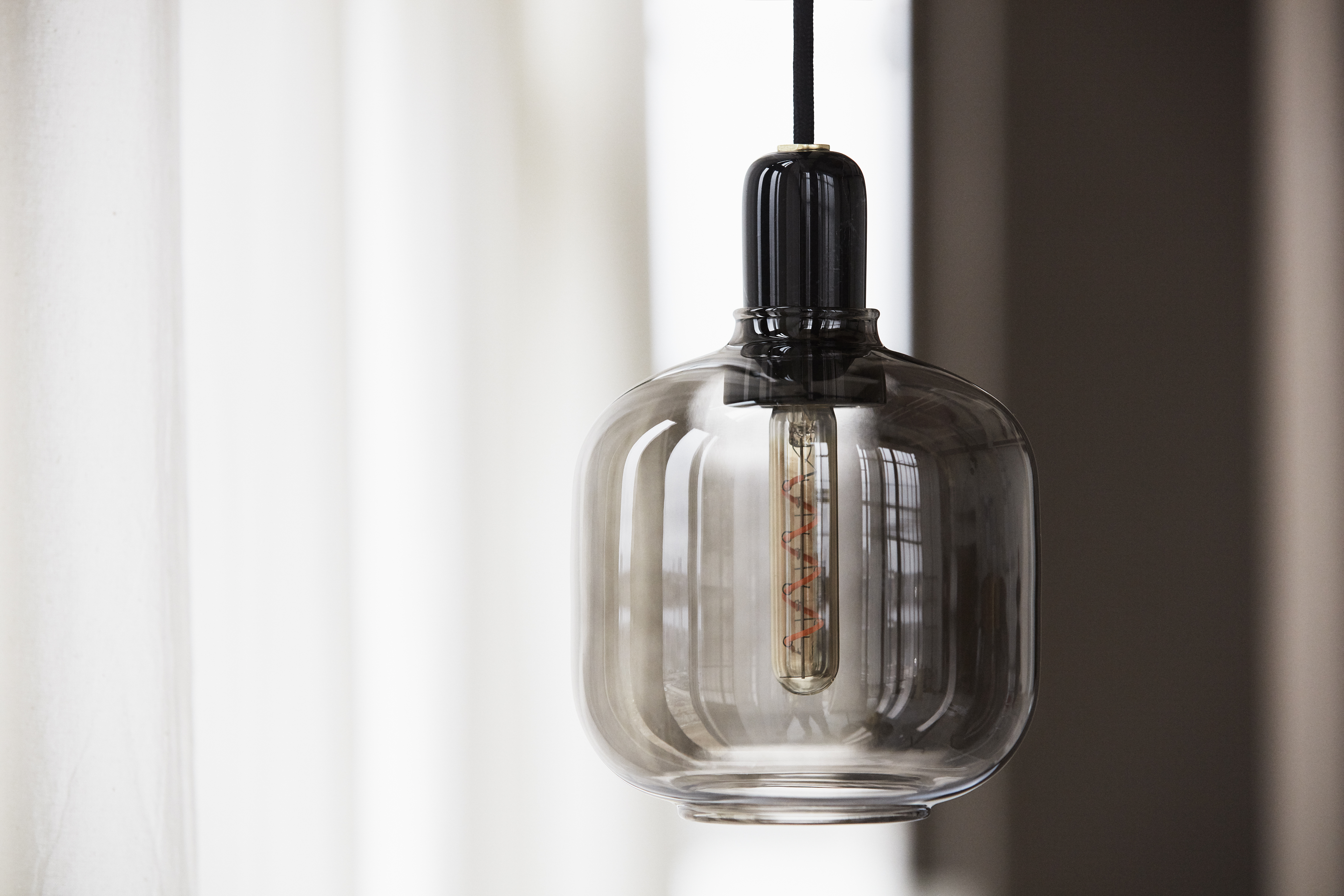 Amp Lamp Small EU Smoke/Black