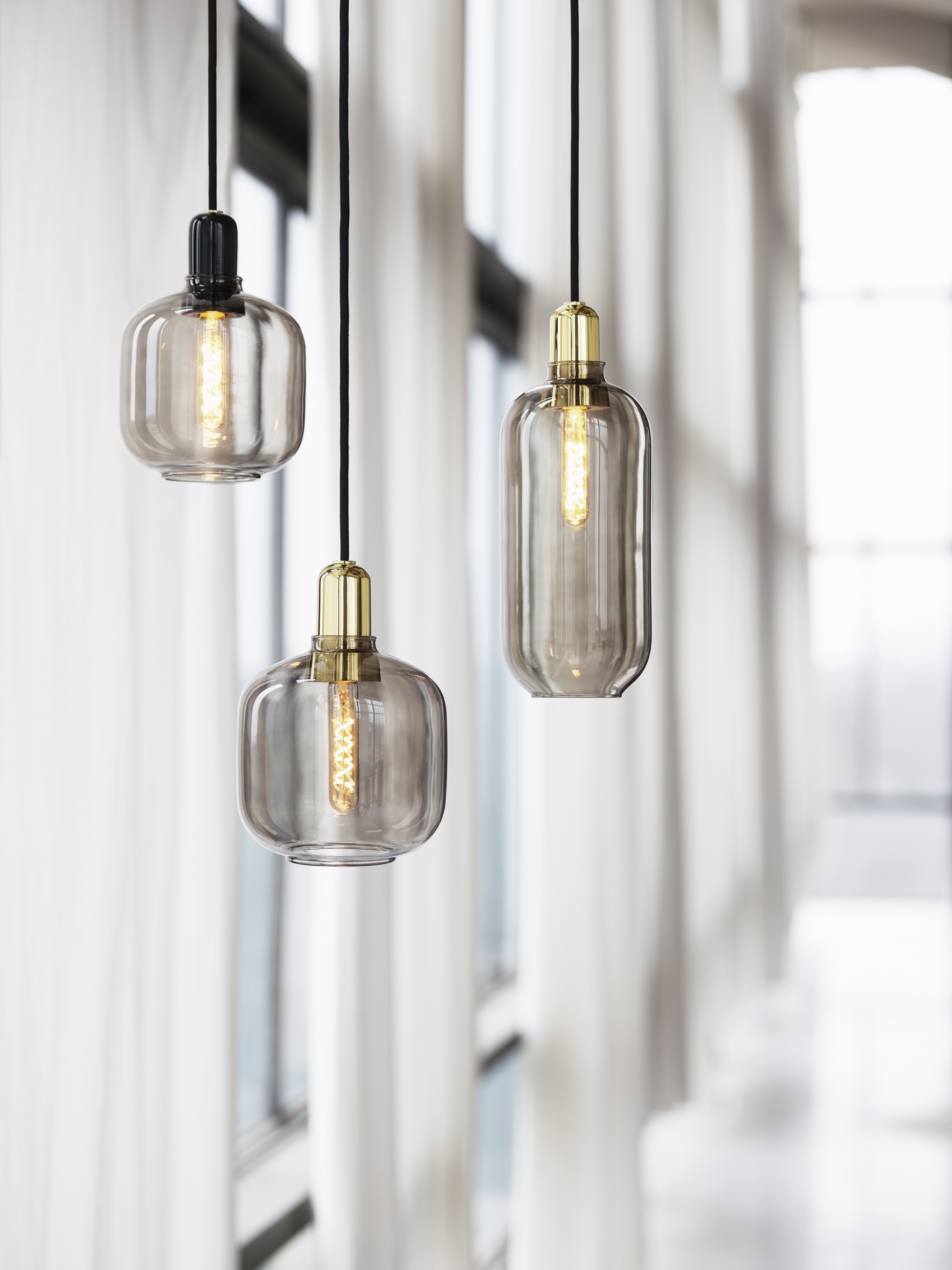 Small Amp pendant lamp | With shiny brass